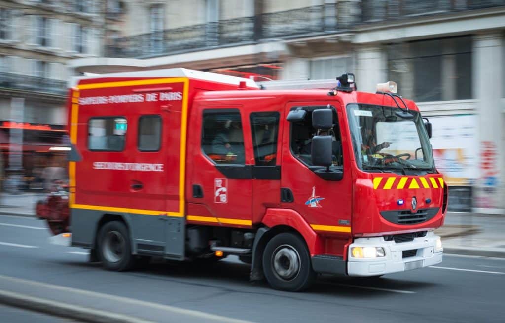 Saint-Denis : Un pompier meurt dans un incendie, sans lien avec les émeutes